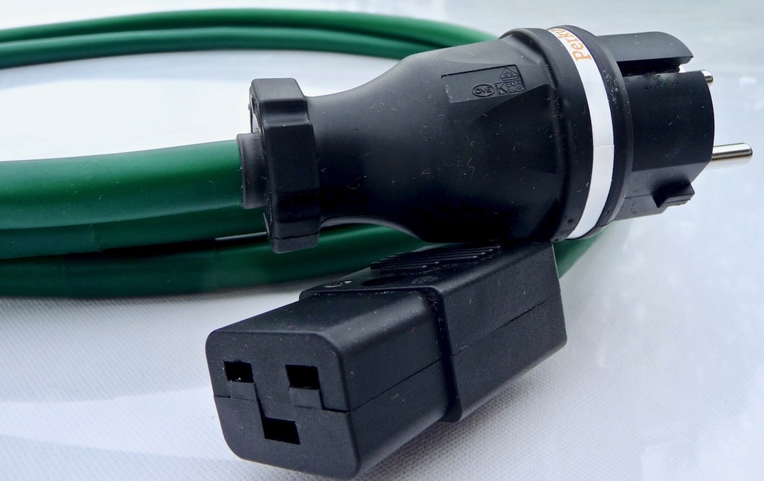 Standard Power cord