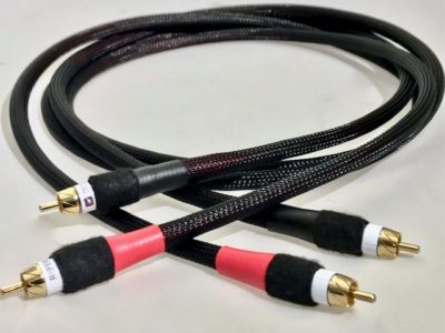 Reference 'Silver" interconnect cable