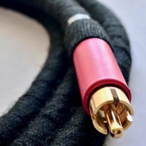 Beautiful Home Cinema subwoofer cable